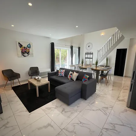 Belle Maison Au Calme Avec Parking * Bretteville-sur-Odon