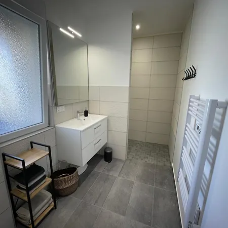 Prázdninový dům Belle Maison Au Calme Avec Parking *