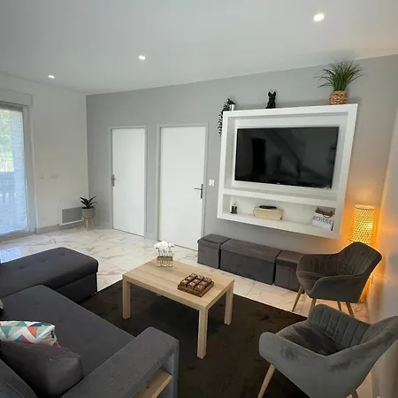 Belle Maison Au Calme Avec Parking *
