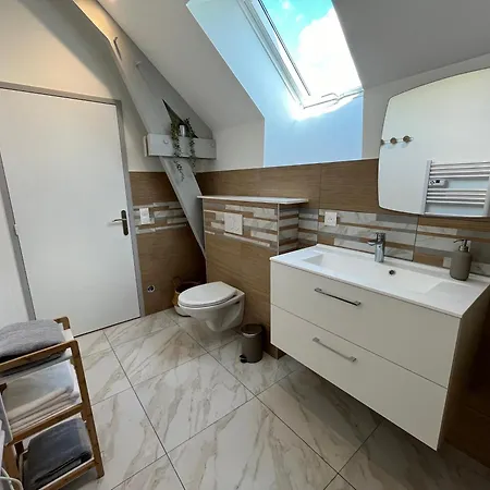 Vakantiehuis Belle Maison Au Calme Avec Parking