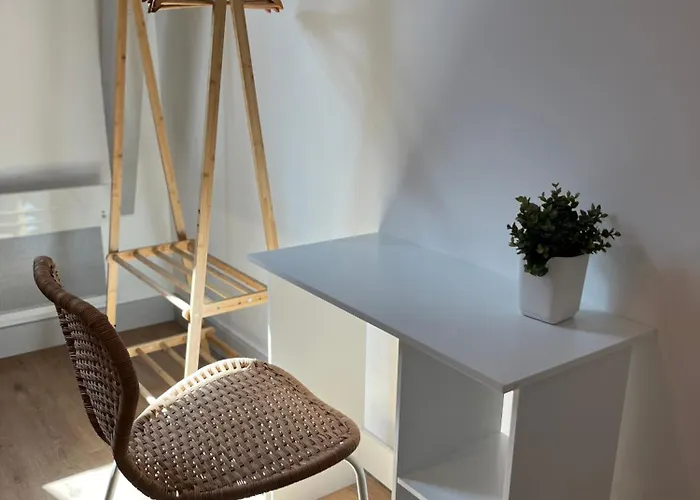 Belle Maison Au Calme Avec Parking Сasa de vacaciones *