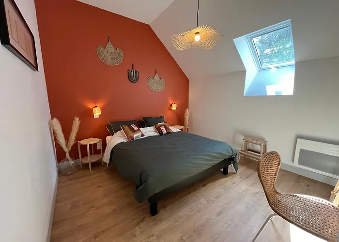 Belle Maison Au Calme Avec Parking Сasa de vacaciones *