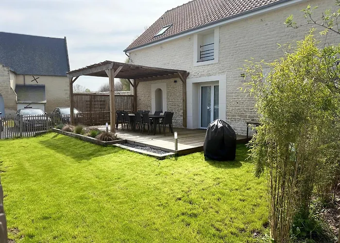 Belle Maison Au Calme Avec Parking Сasa de vacaciones *